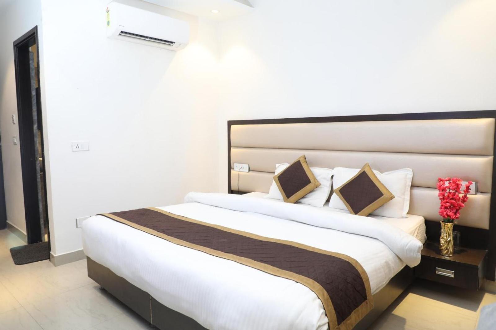 Hotel Avi Inn 암리차르 외부 사진