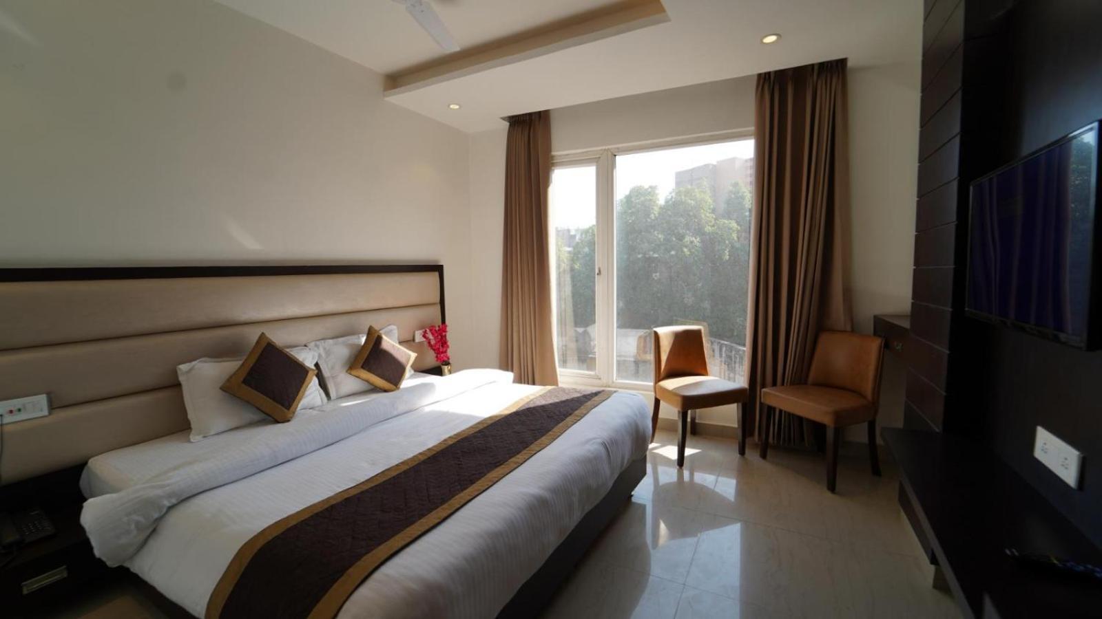 Hotel Avi Inn 암리차르 외부 사진