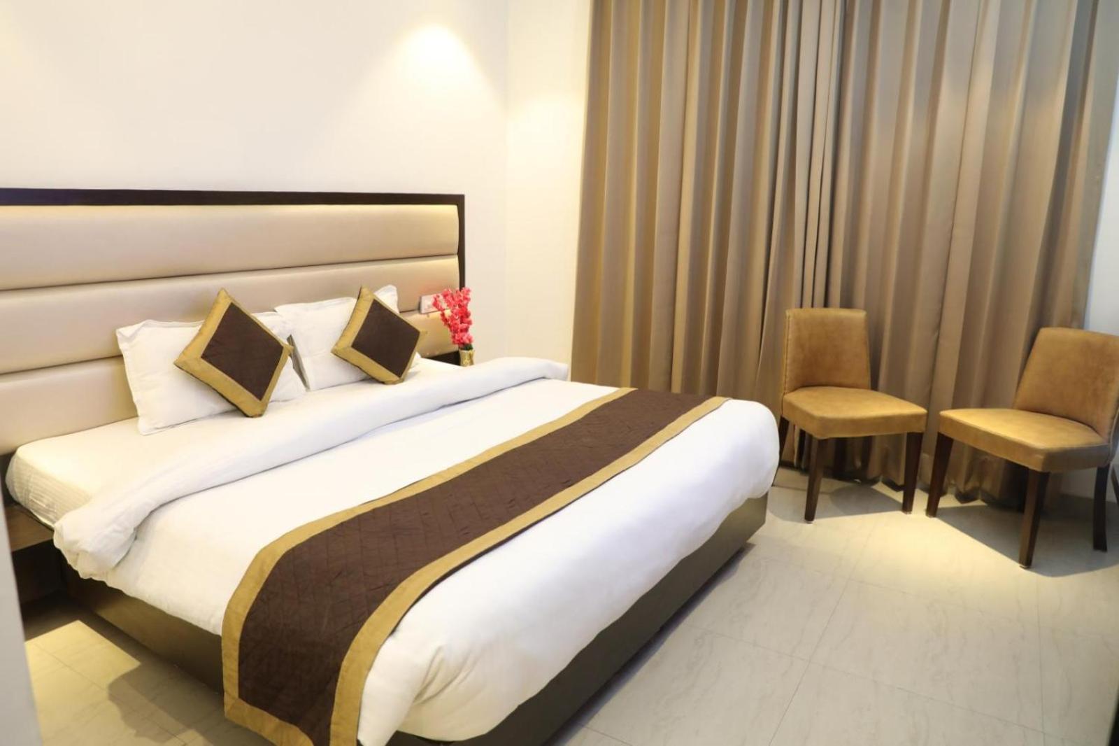 Hotel Avi Inn 암리차르 외부 사진