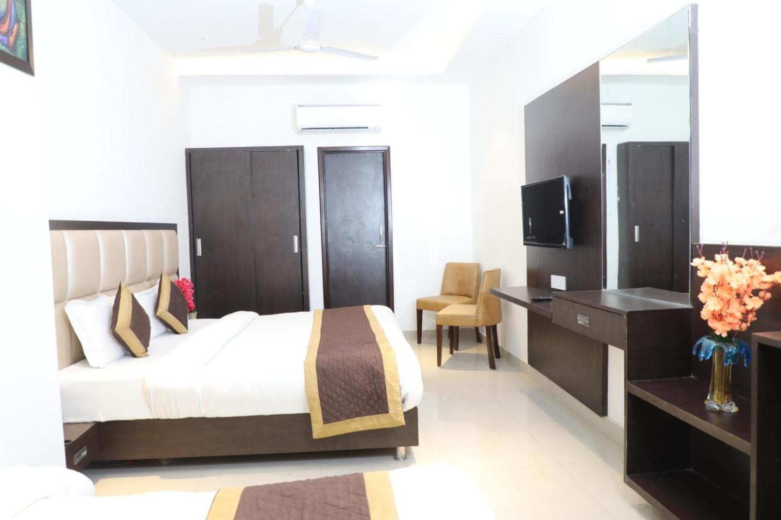 Hotel Avi Inn 암리차르 외부 사진