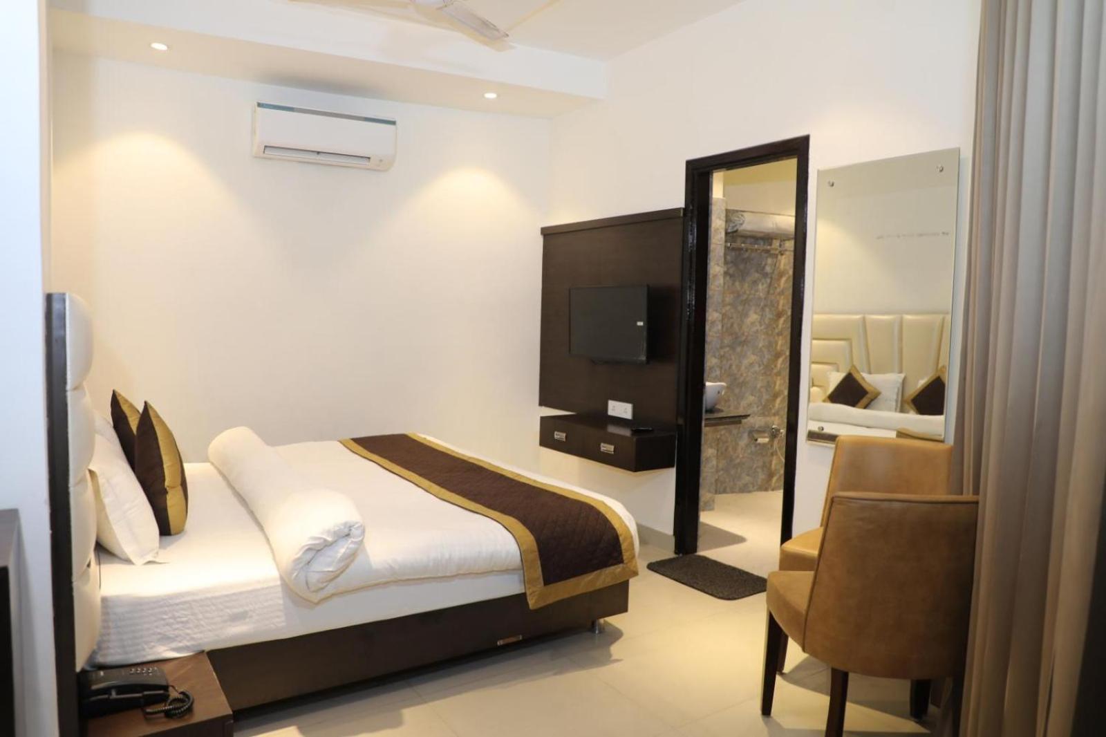 Hotel Avi Inn 암리차르 외부 사진